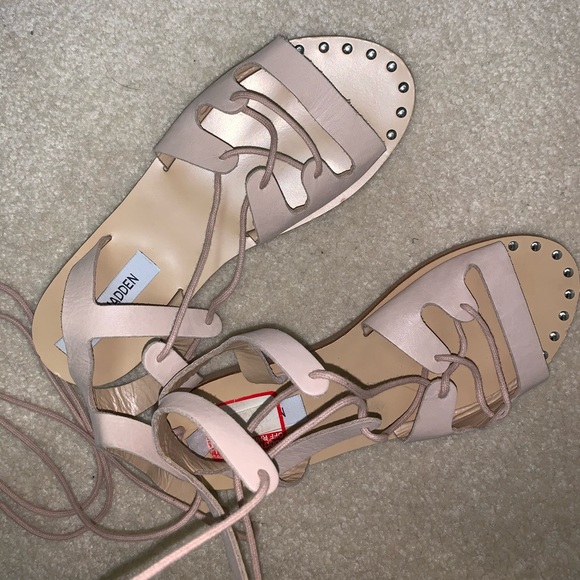 Steve Madden sandals - Picture 2 of 3
